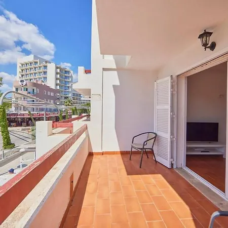 Nura Magaluf 3